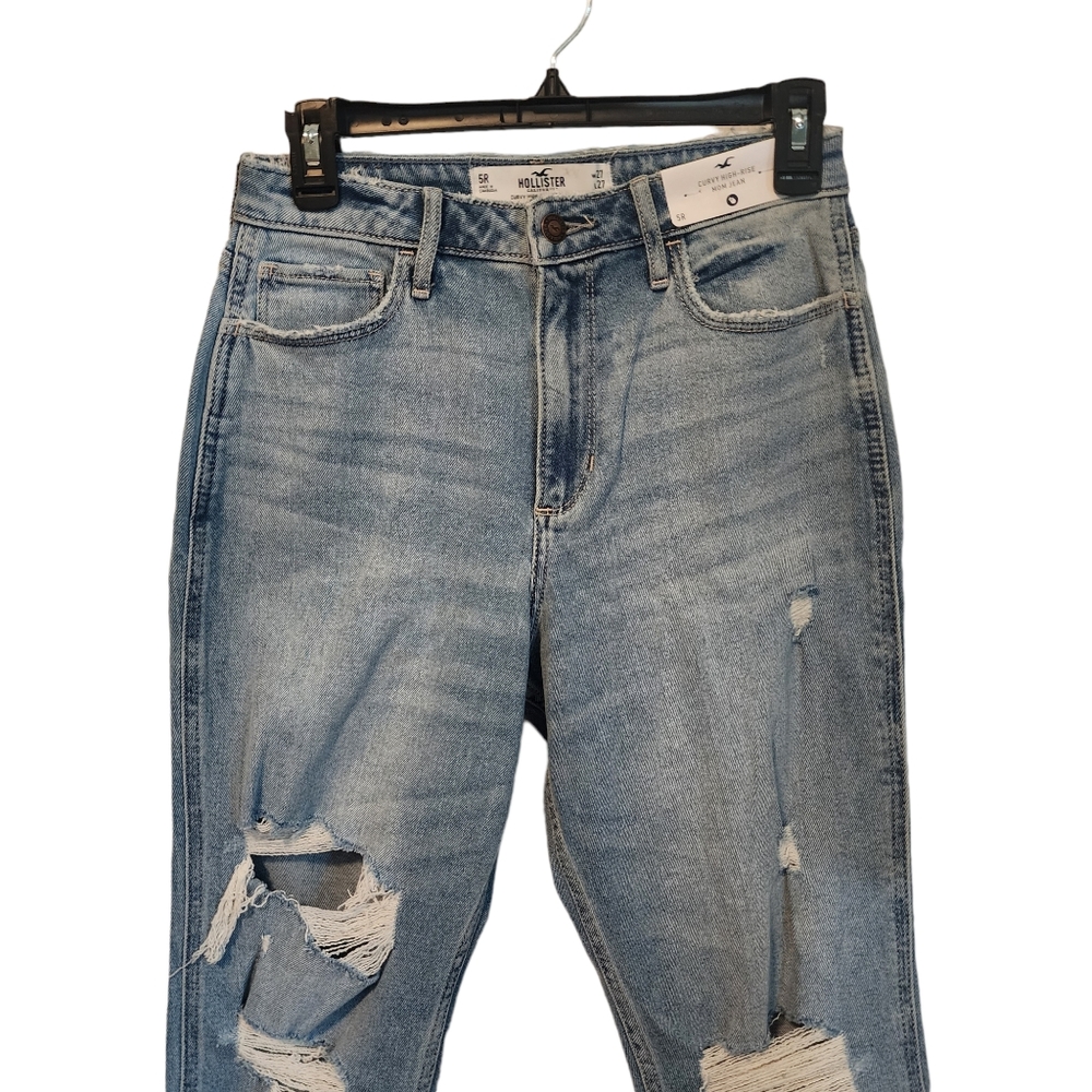 NEW Hollister Curvy High-Rise Ankle Mom Jean in Medium Wash - Picture 4 of 10